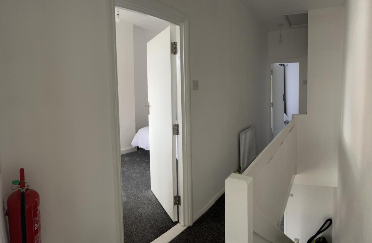 Crown Road Apartment Sittingbourne Luaran gambar