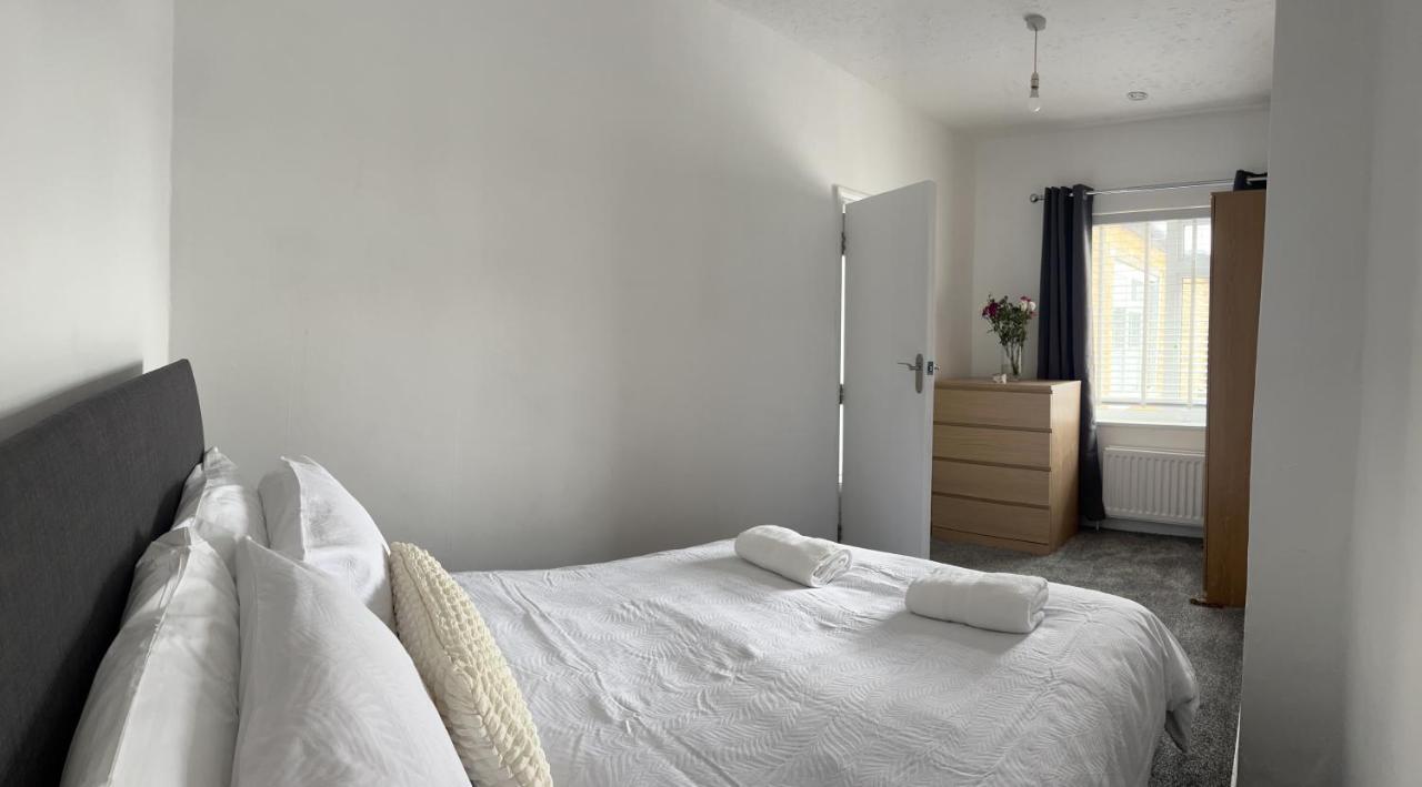 Crown Road Apartment Sittingbourne Luaran gambar